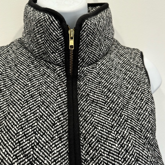 Herringbone vest with gold zipper - Picture 4 of 6